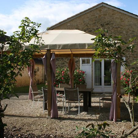 Domaine Des Hirondelles Vila Saint-Vincent-de-Cosse Exterior foto