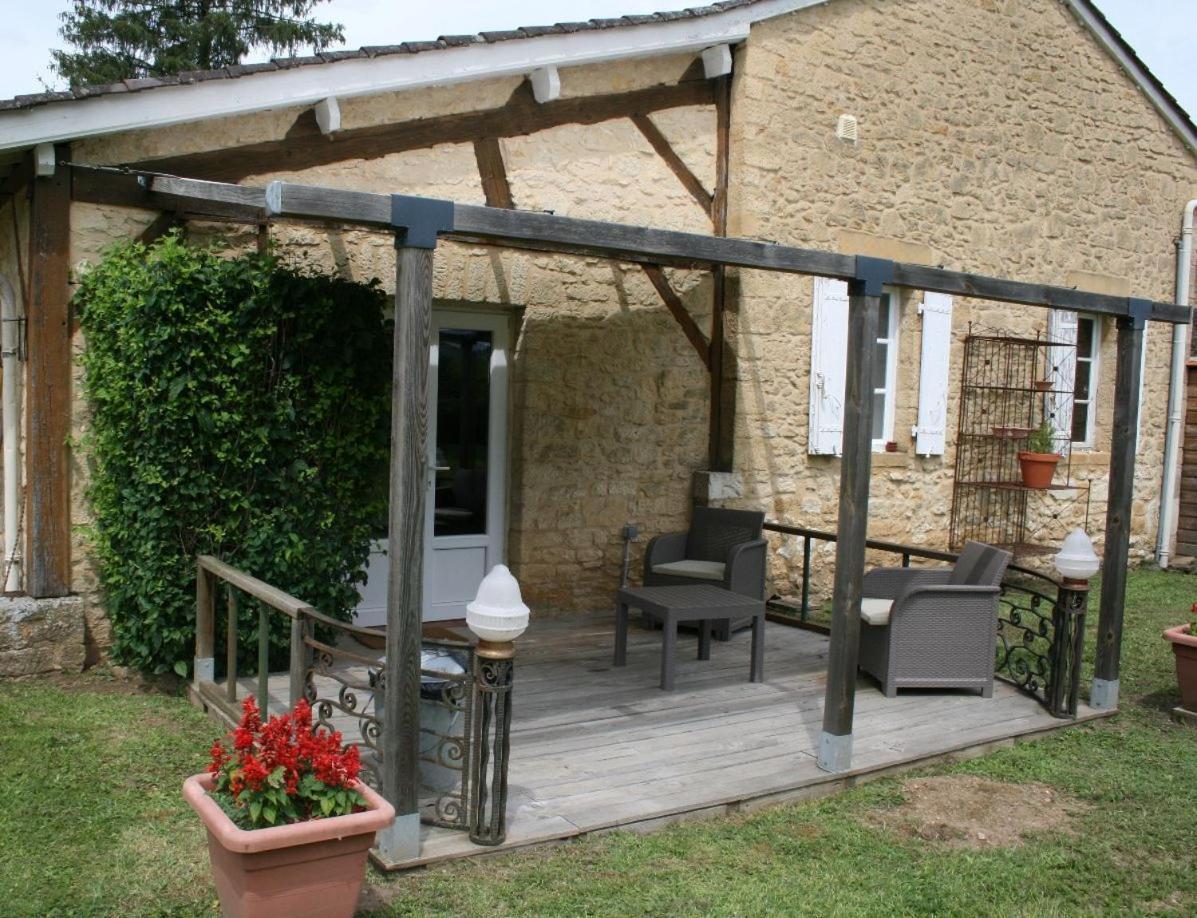 Domaine Des Hirondelles Vila Saint-Vincent-de-Cosse Exterior foto