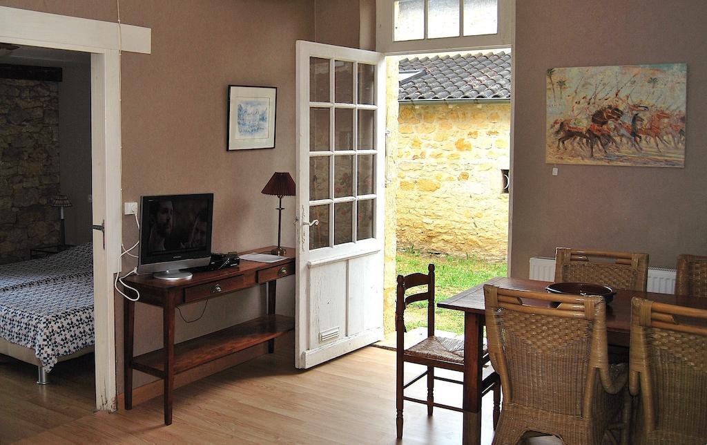 Domaine Des Hirondelles Vila Saint-Vincent-de-Cosse Quarto foto